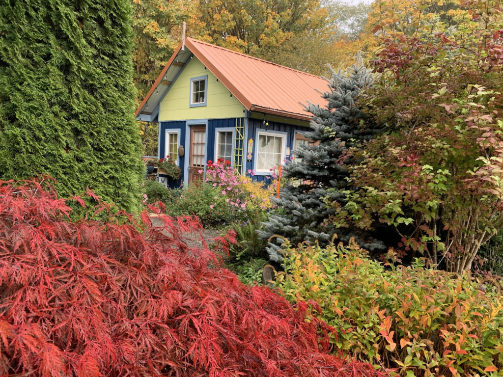 studio in cottage garden